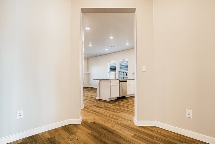 1700kpEntryway
