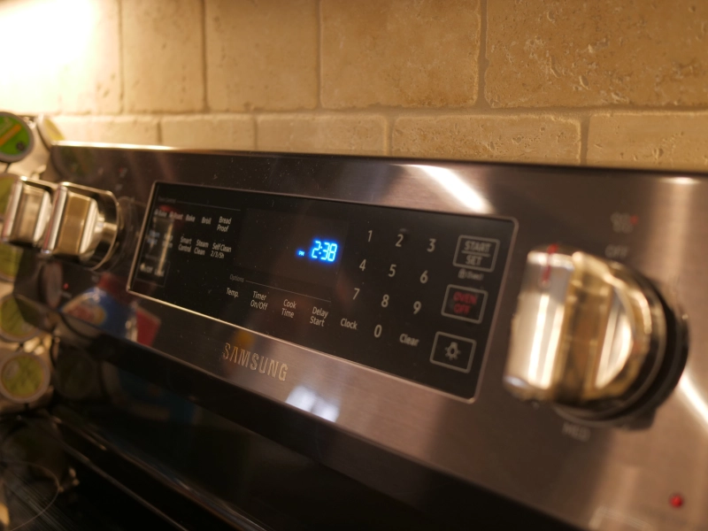 Photo of the Samsung oven's control panel.